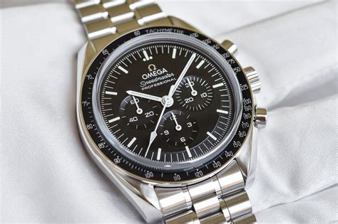 omega speedmaster professional moonwatch fake|omega speedmaster moonwatch professional 2021.